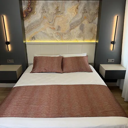 Apartamento Konyaaltı Plajına Yakın Lüks *