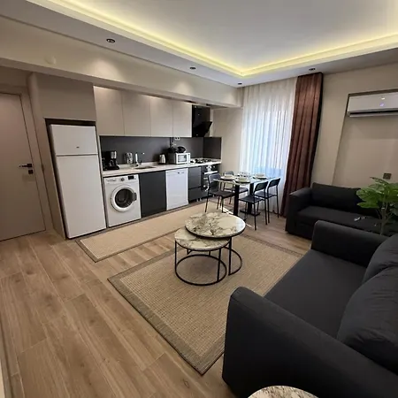 Daire Konyaaltı Plajına Yakın Lüks *
