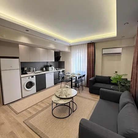 Daire Konyaaltı Plajına Yakın Lüks