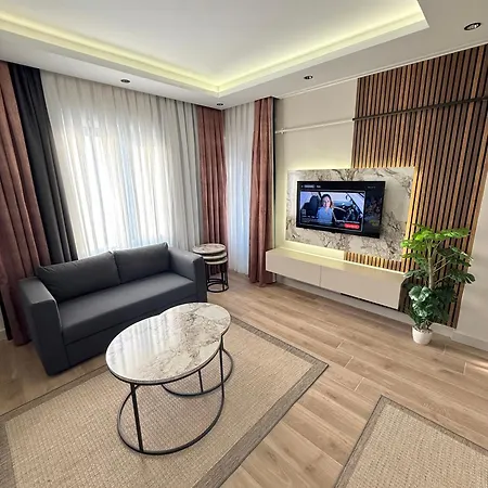 Daire Konyaaltı Plajına Yakın Lüks Antalya