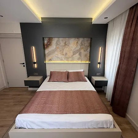 Konyaaltı Plajına Yakın Lüks Daire Antalya