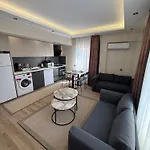 Konyaalti Plajina Yakin Lueks * Αττάλεια